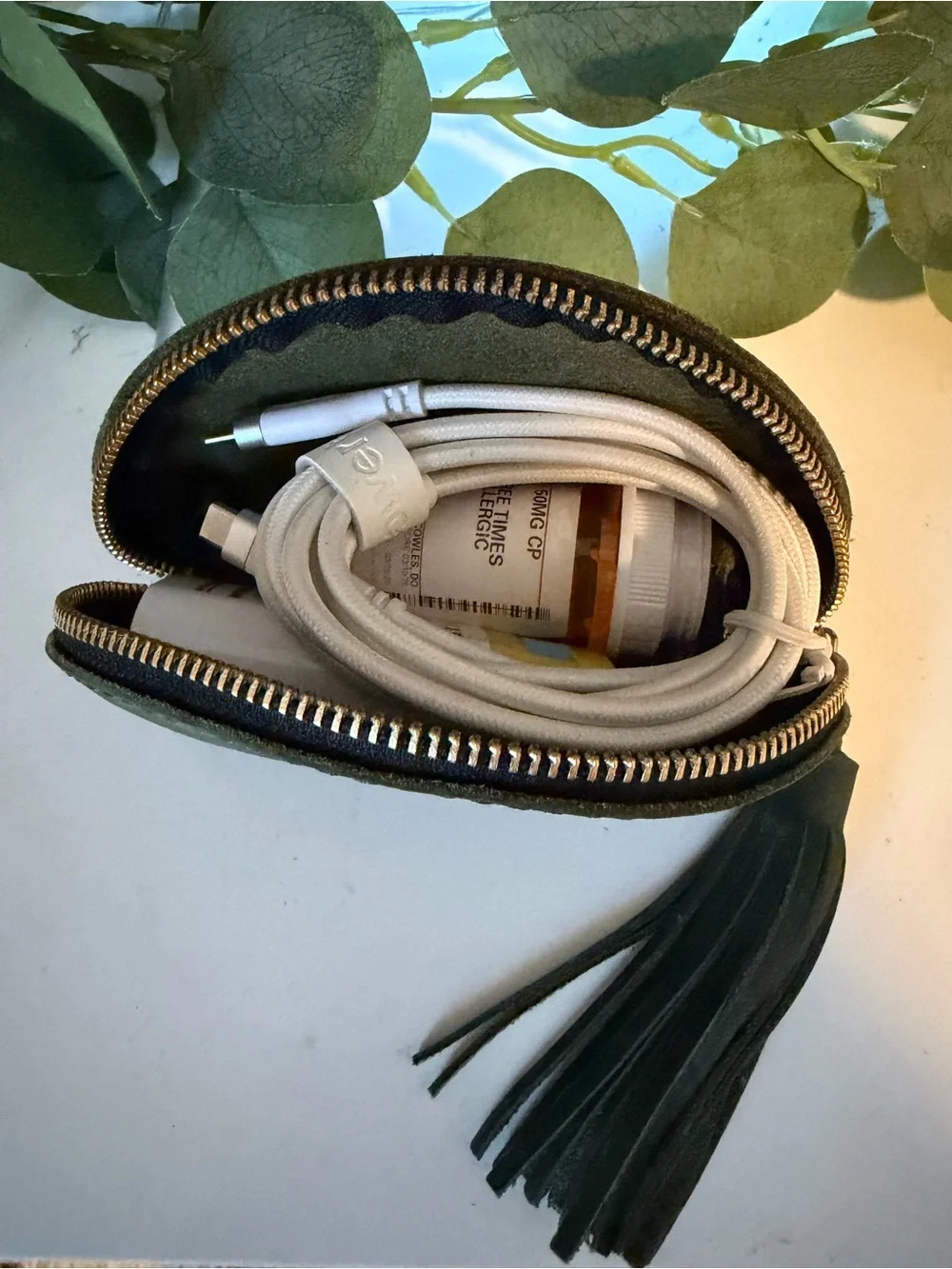 Portland Leather Taco Tassel Pouch in Evergreen Leather
